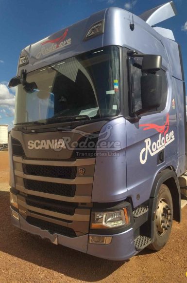 SCANIA_SCANIAR-4501177816_1